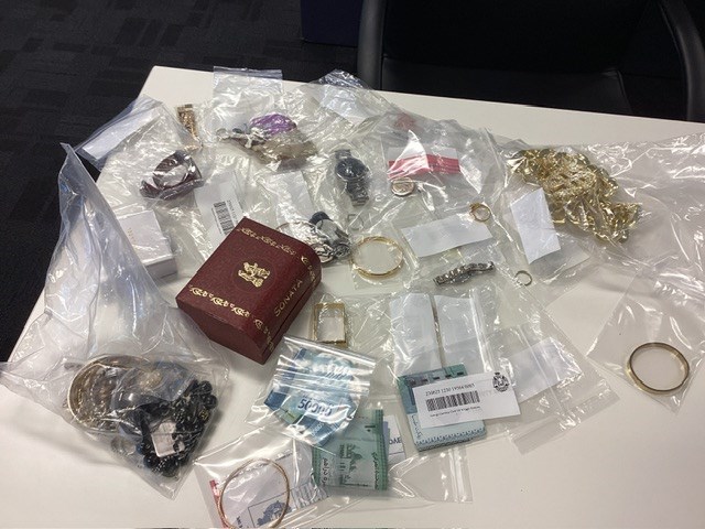 <p>Assorted Jewellery </p>