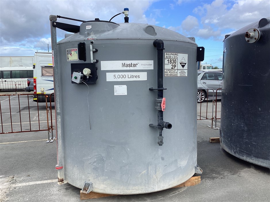 <p>5000L PolyMaster Poly Tank</p>