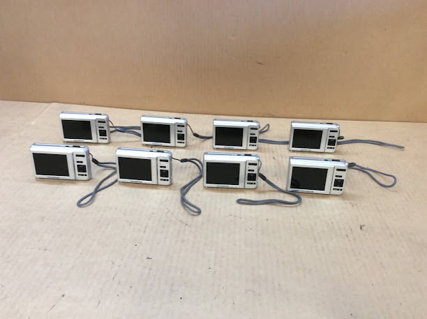 Olympus T-110 Digital Cameras (Lot of 8)