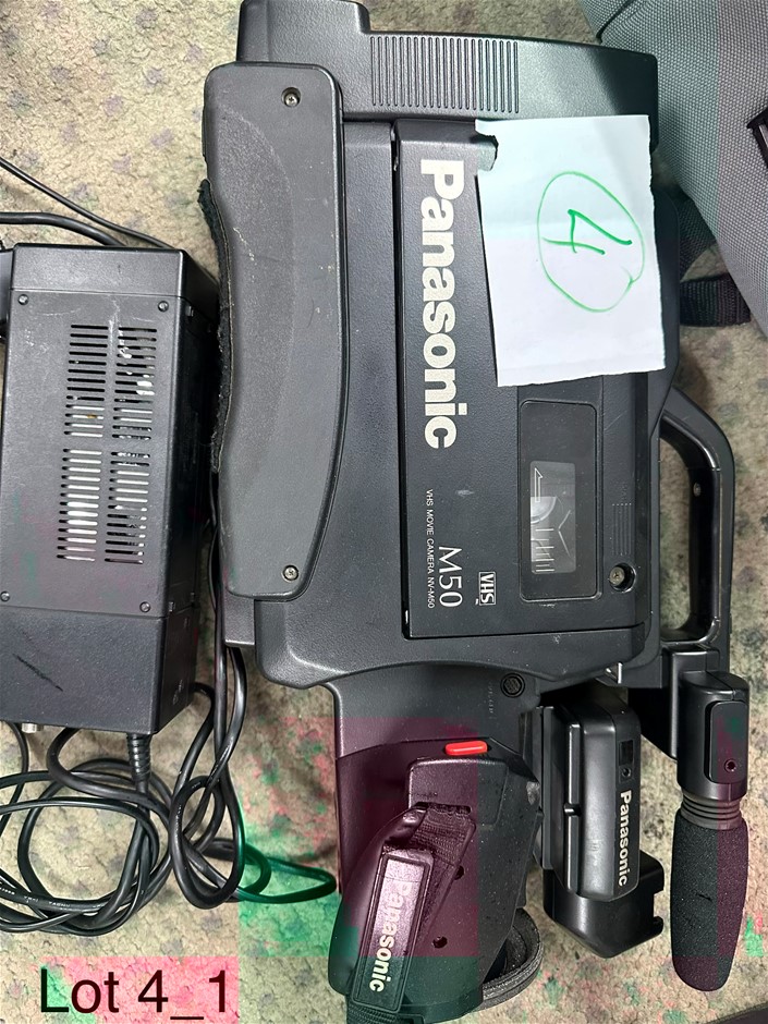 END OF LEASE SALE: Panasonic VHS Movie Camera