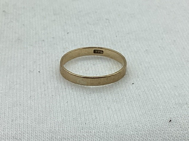 1 x Stamped 9ct Yellow Gold, Band Ring