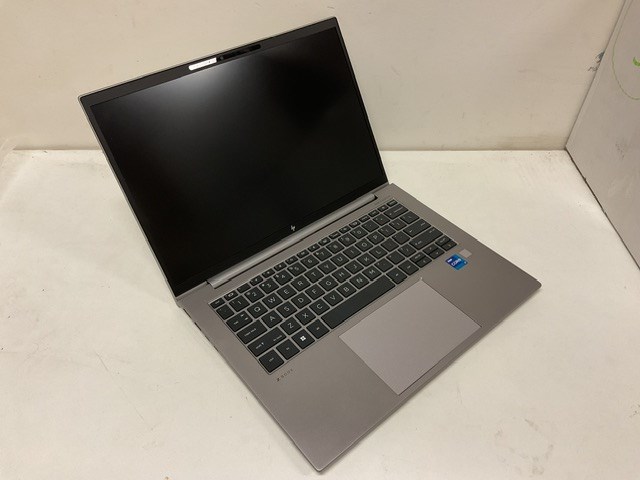 <p>HP ZBook i7 1355U</p>