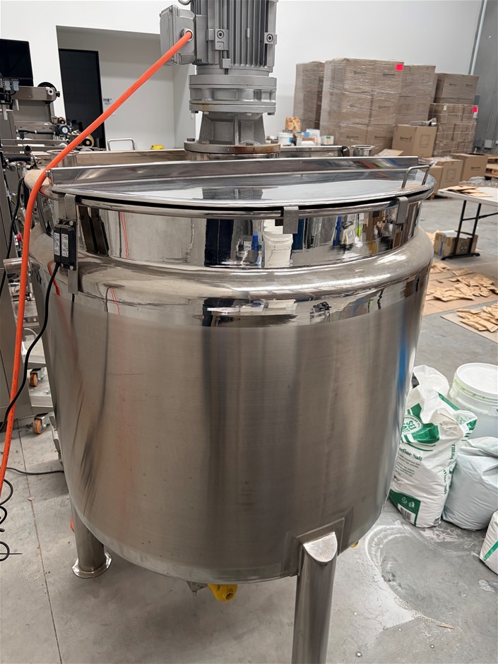 Mixing Tank