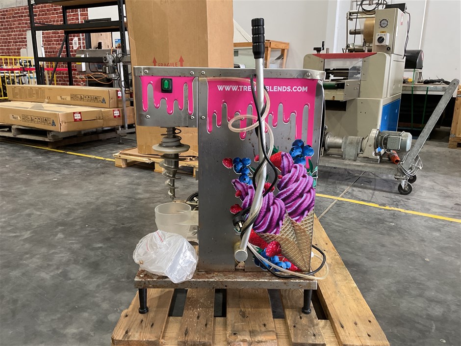 Large Unreserved Site Clearance Sale