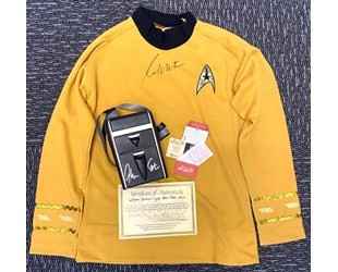 WILLIAM SHATNER AUTOGRAPHED STAR TREK TUNIC PLUS REPLICA TRICORDER COA