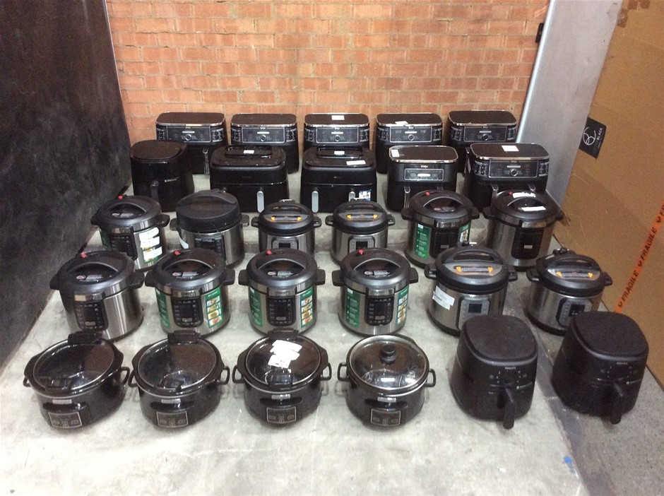 Mixed Kitchen Appliance Lot Including Ninja Air Fryers, Multi Cookers, Pres