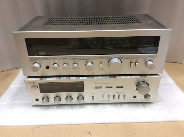 Toshiba SB-A50 Stereo Amplifier&Sansui R-30 Stereo Receiver (Lot of 2)