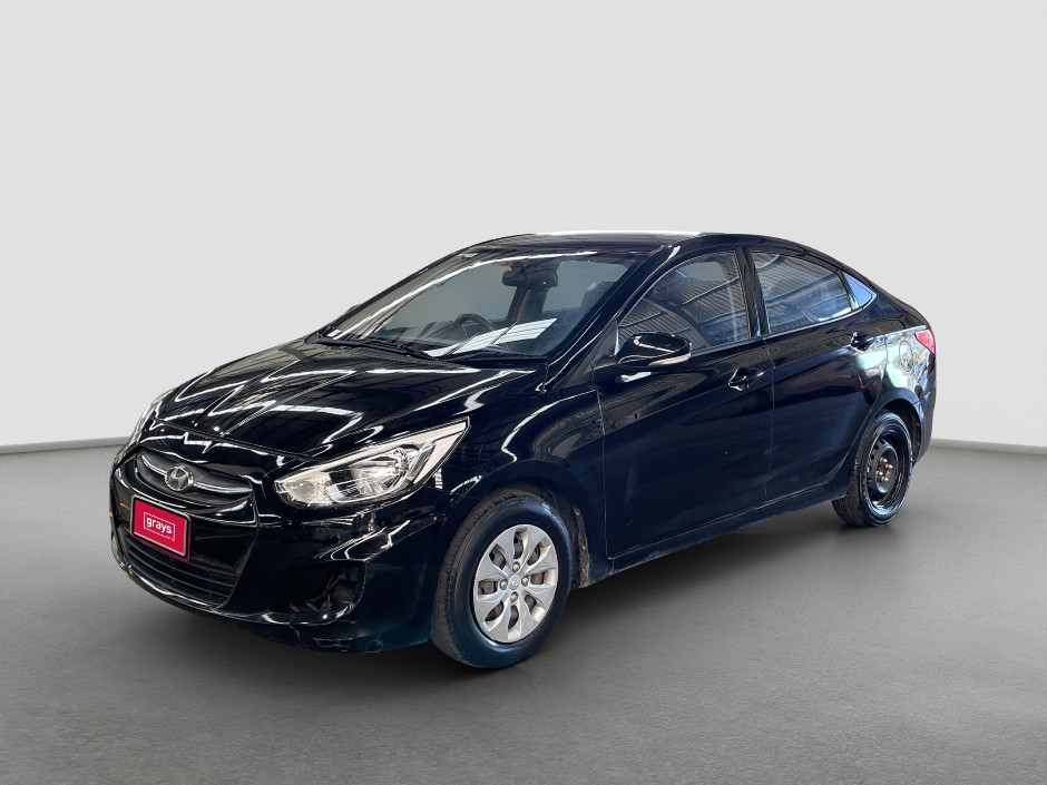 2015 Hyundai Accent Active Auto Sedan