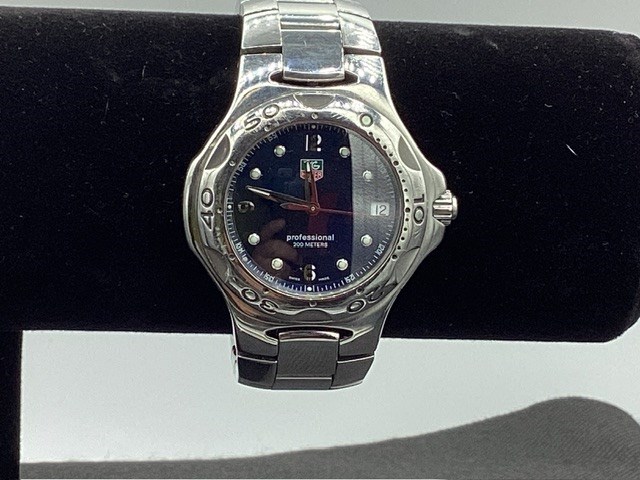 Wrist Watch Tag Heuer Professional on Bracelet