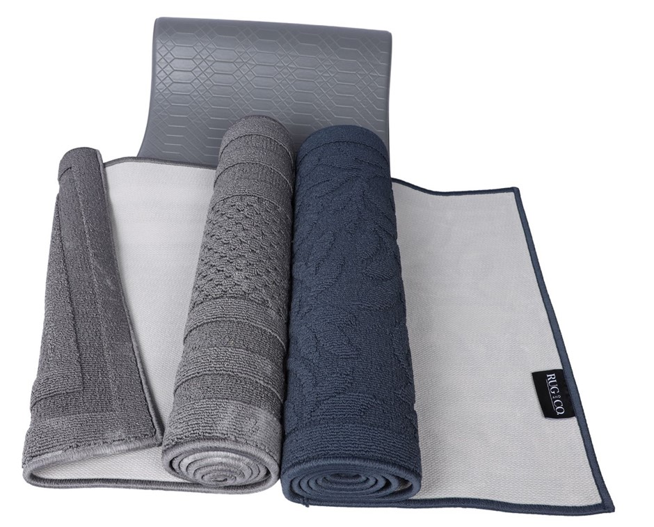 3 x Assorted Floor Mats & Rugs.