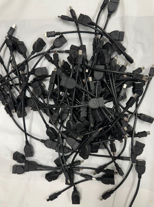 END OF LEASE SALE: Large quantity of Mini USB to USB charger