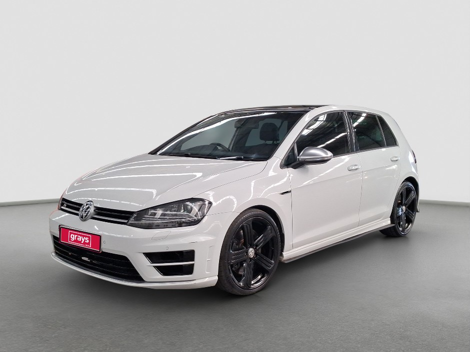 2016 Volkswagen Golf R Petrol