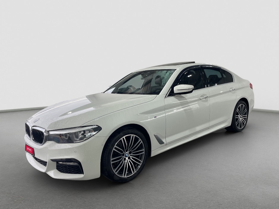 2019 BMW 5 Series 520i Luxury Line Petrol