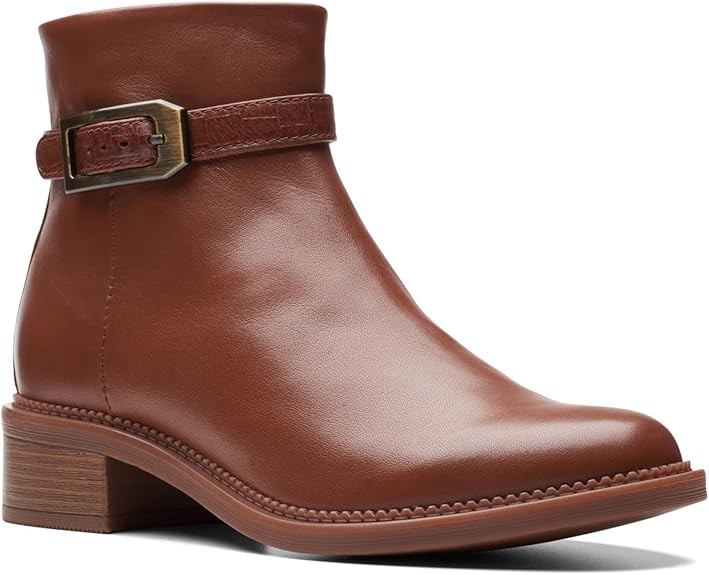 Clarks Women's Maye Grace Fashion Boot, Tan Leather, 8.5 US/6 UK