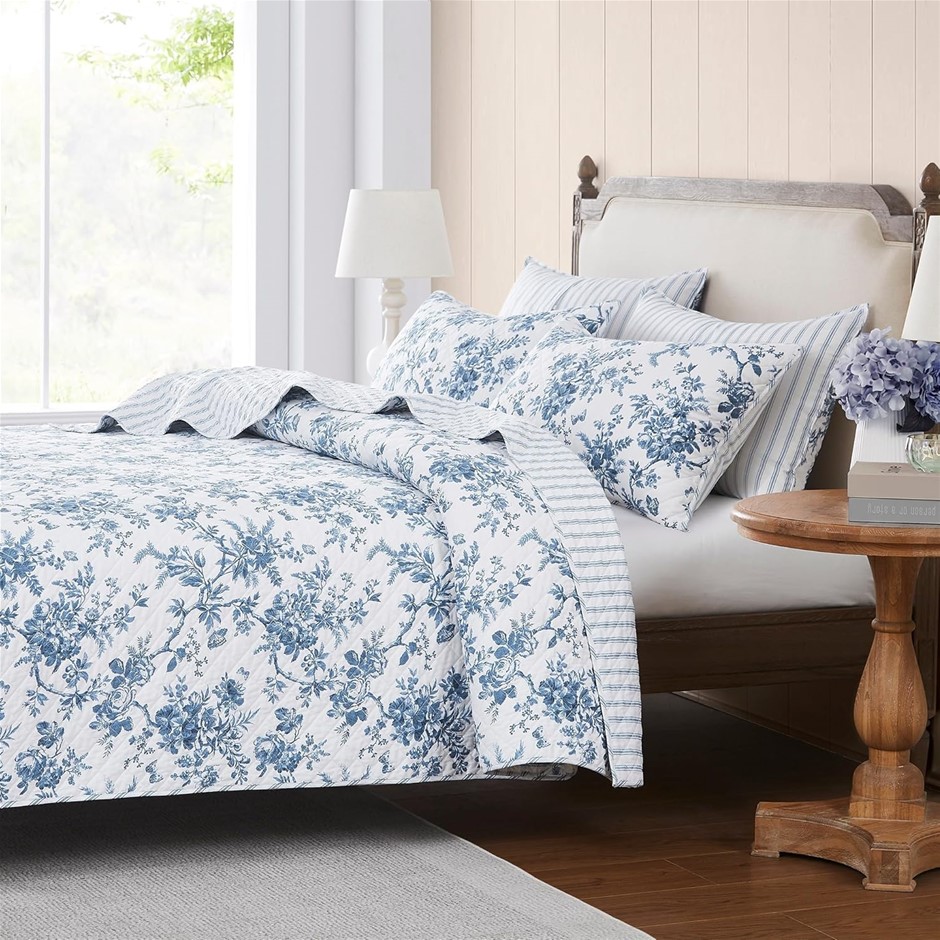 Laura Ashley Walled Garden Coverlet Set, Midnight Blue, Queen. NB: damaged
