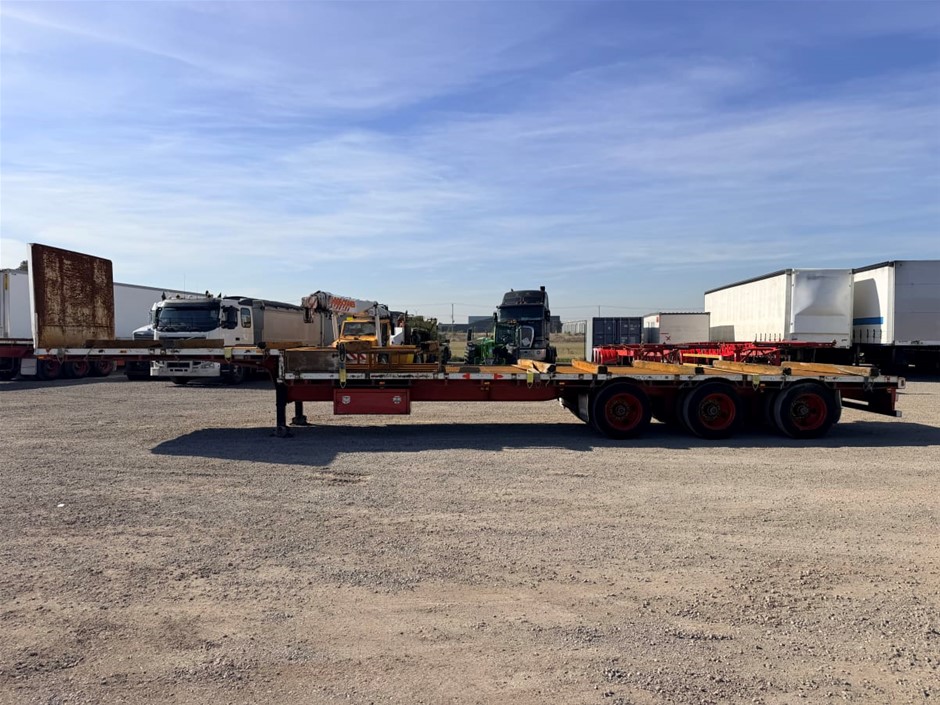 1994 Freighter ST3 Triaxle Drop Deck Trailer