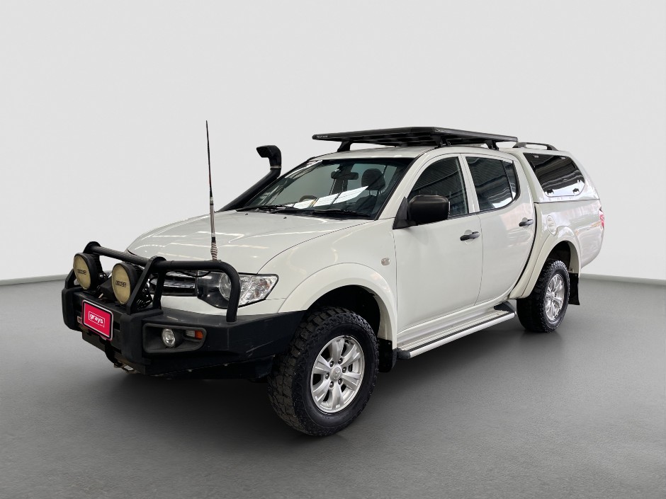 2014 Mitsubishi Triton GLX Diesel