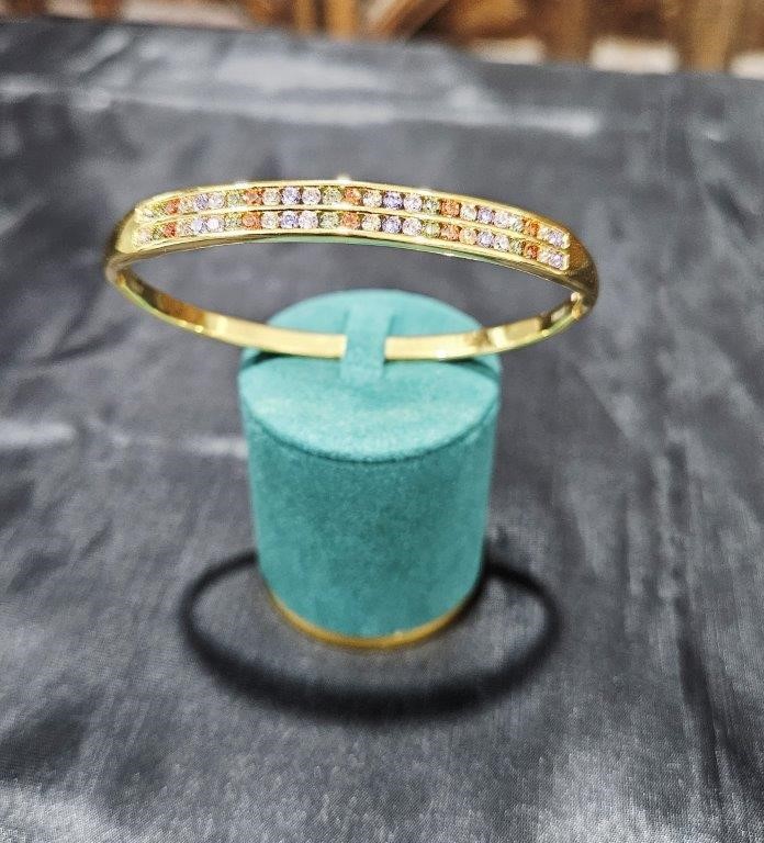 18KGold-filled/ITALY Yellow Gold Filled bangle -(stamped 18KGold-filled