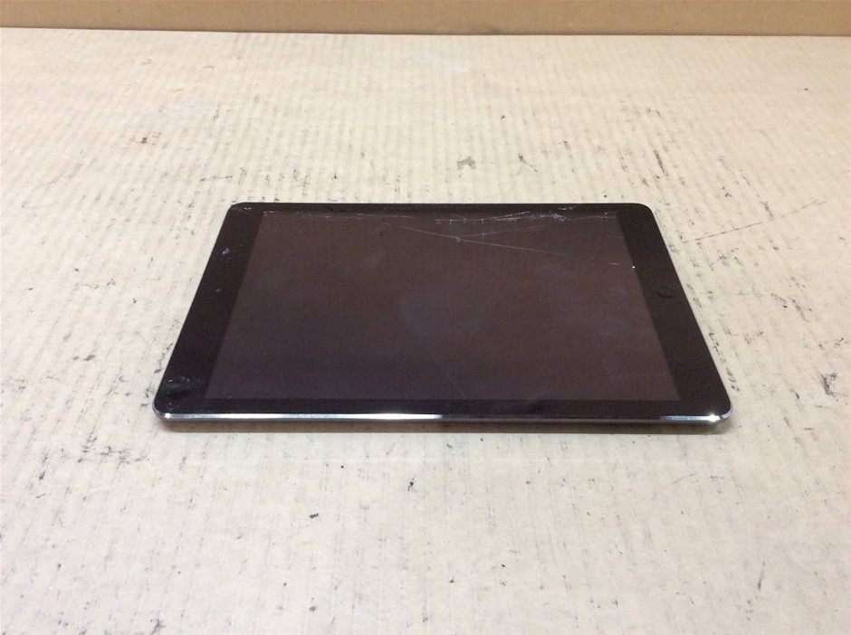 APPLE IPAD AIR 1ST GEN A1474 A7 16GB Tablet