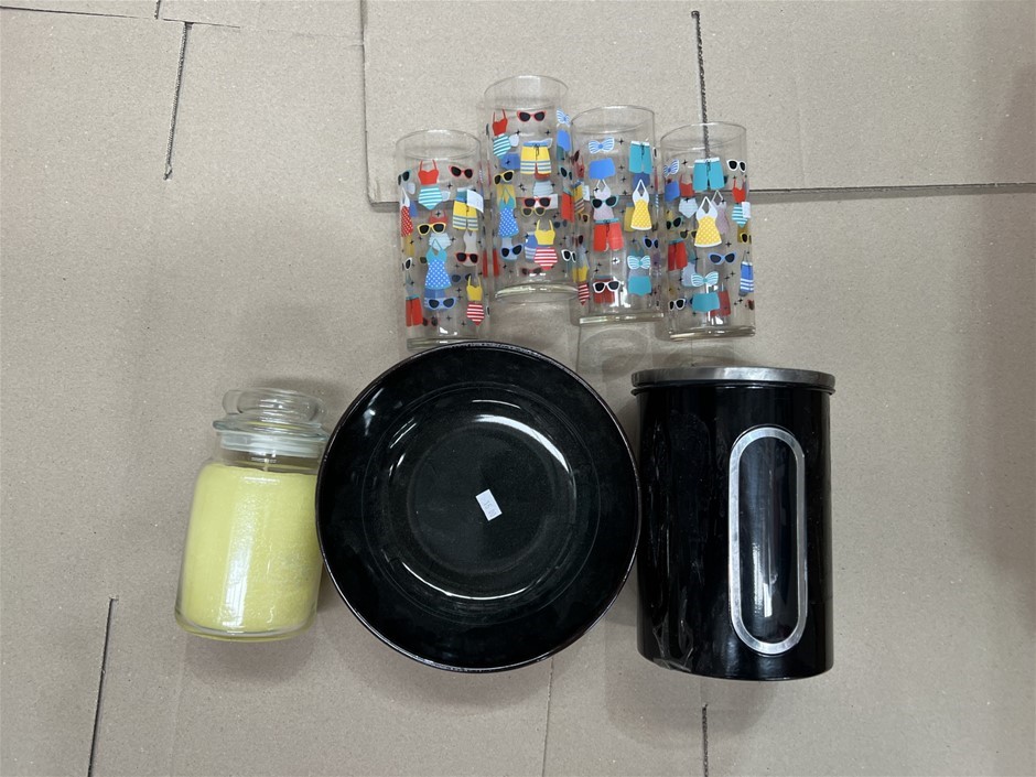 4 x ASSORTED KITCHEN PRODUCTS, Contains; Glass Cups, Candle, Bowl, Containe