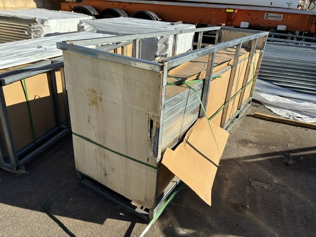 Fence Posts Pallet Of Approx 110 Fence Posts