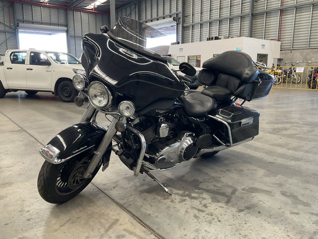 <p>2011 Harley Davidson Motorcycle</p>