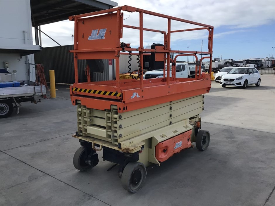 2016 JLG 3246ES Scissor Lift