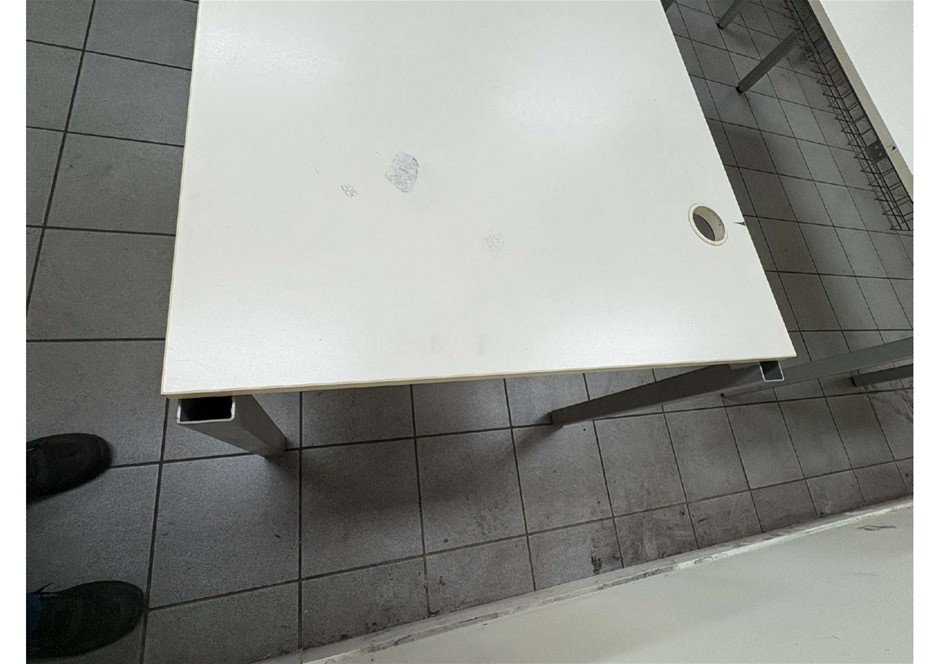 Desk Table