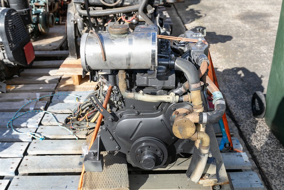 PERKINS 4108 4 Cylinder Diesel Engine