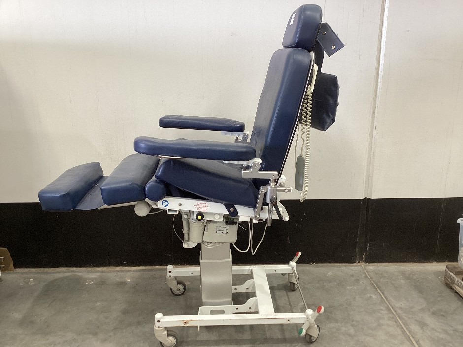 <p>Gardhen Bilance Stephen H Flat Multitherapy Chair????????????????</p>