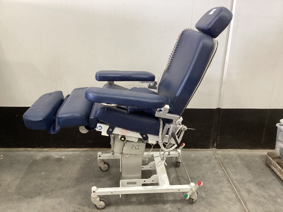 Gardhen Bilance Stephen H Flat Multitherapy Chair????????????????