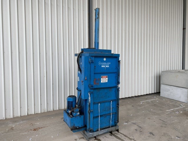 <p>Hydra PAC PB28A Plastic Baler</p>