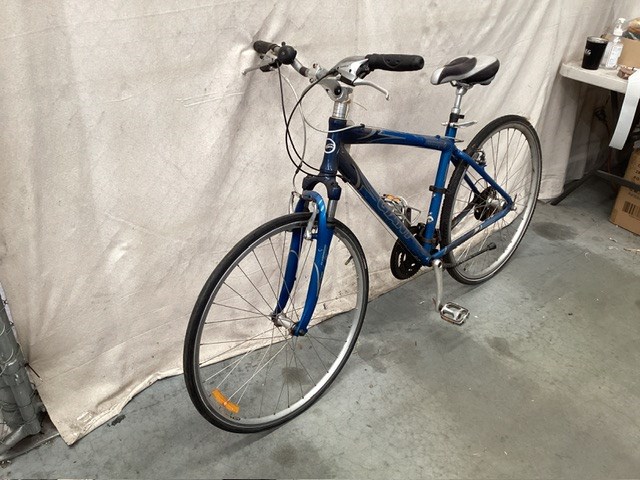 Giant Cypress Mountain Bike