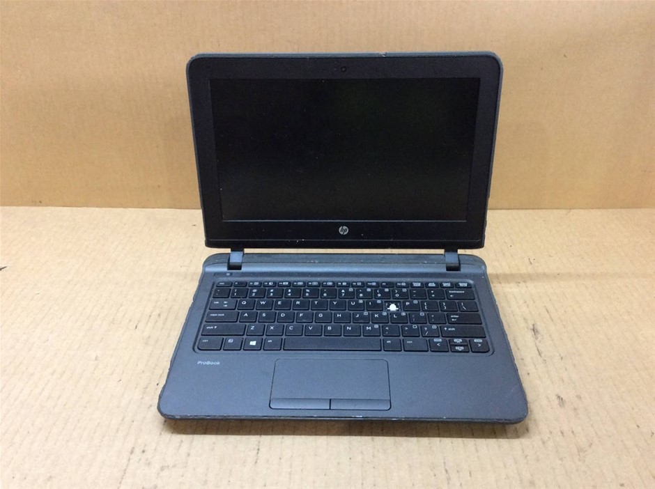 HP PROBOOK 11 G1 Laptop I3-5005U 4GBRAM 128GB Black