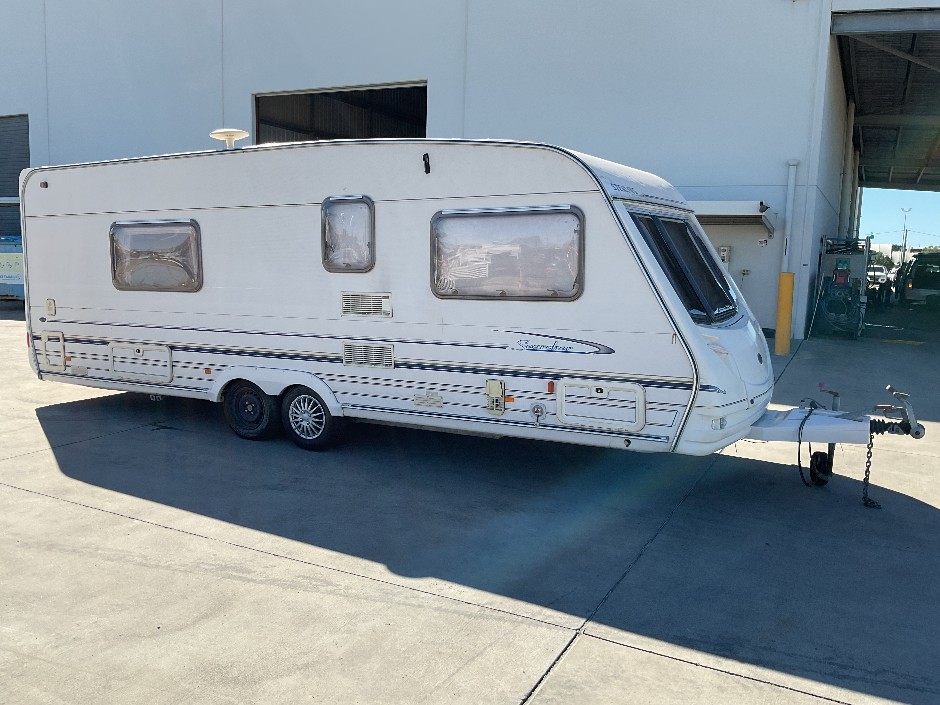 2001 Sterling Searcher Caravan