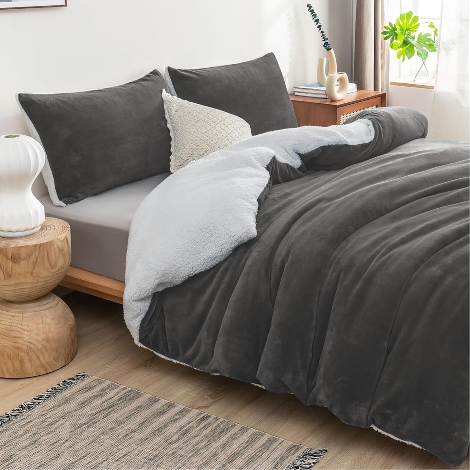 LUXOR 2 in 1 Teddy Fleece Sherpa Quilt Doona Duvet Cover Set and Blanket in