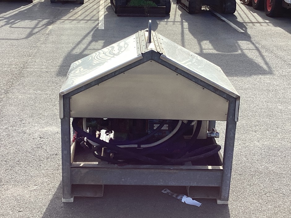 <p>Alfa Laval MAB 102B-25 Centrfugal Fluid Separator</p>