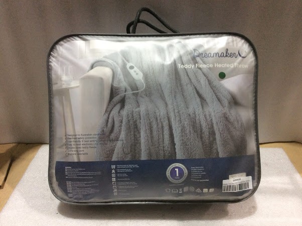 Dreamaker 9009865R Teddy Fleece Heated Throw Blanket