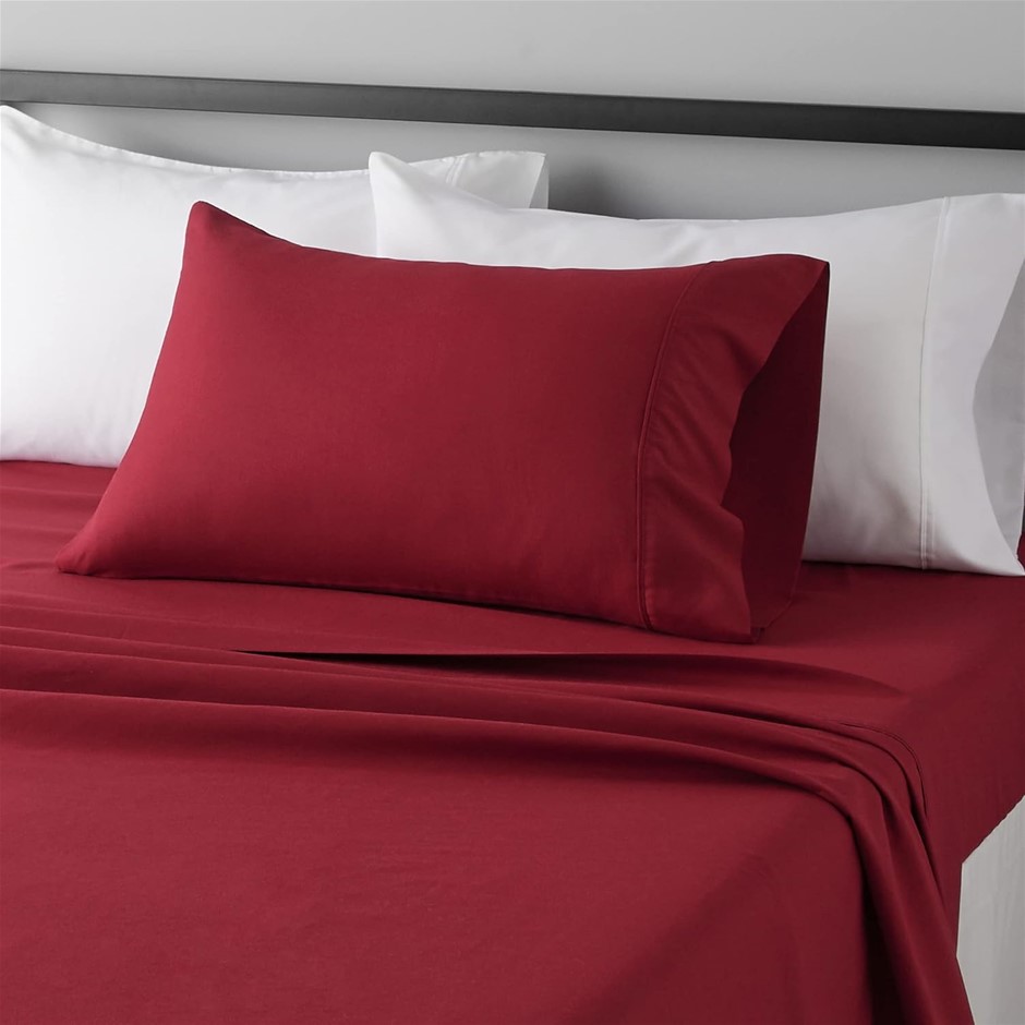 AMAZON BASICS Lightweight Super Soft Easy Care Microfiber Bed Sheet Set wit