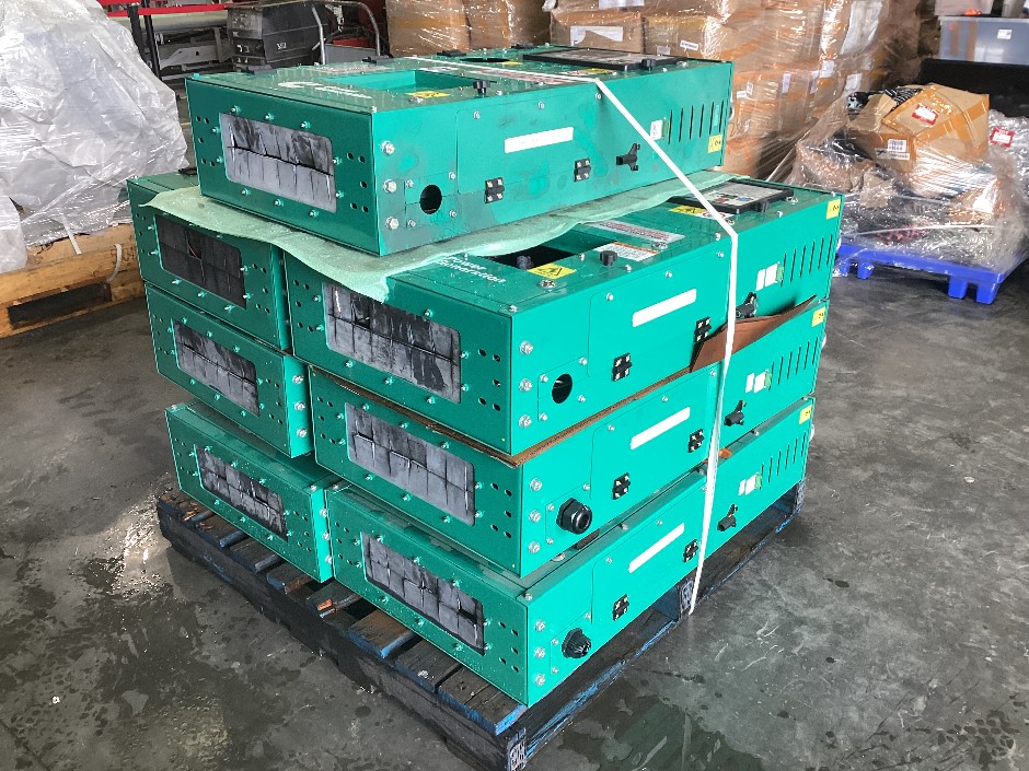<p>7x Power Command Control Panels</p>