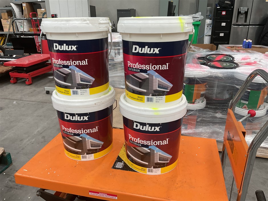 4 x Assorted 15Lt Tubs of Paint
