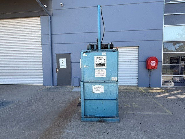<p>Waste Compactor</p>