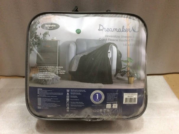 Dreamaker 9009820 Reversible Sherpa & Coral Fleece Heated Blanket