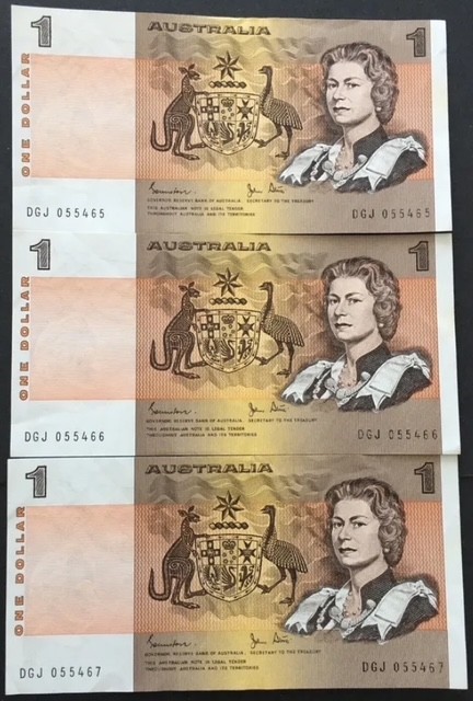 1982 $1 Consecutive 3 First Prefix DGJ aUNC