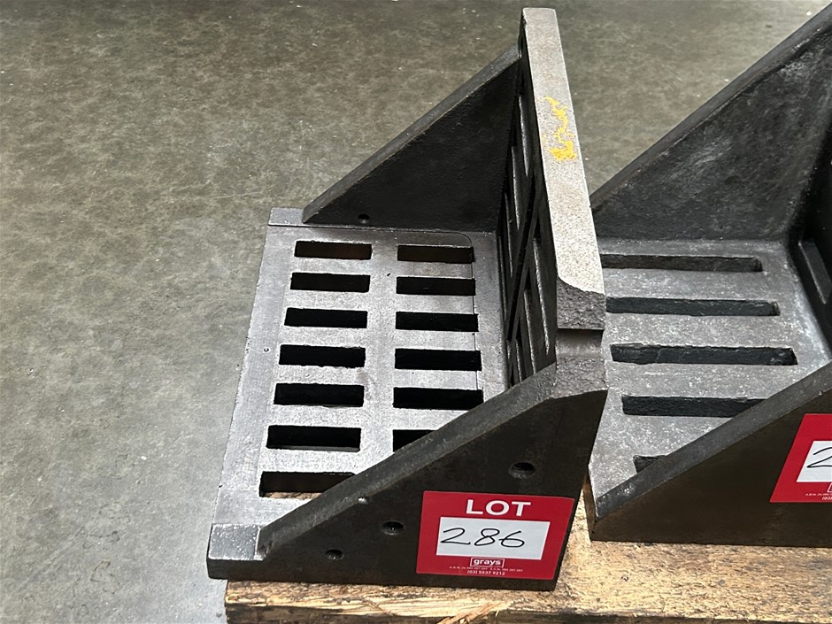 Steel Angle Plate