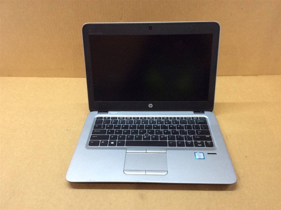 HP ELITEBOOK 820 G3 laptop I7-6600U 8GBRAM 256GB Silver