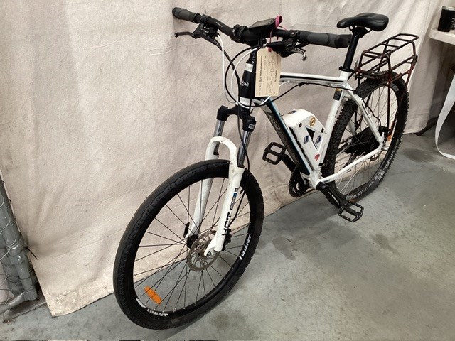 ECM Prague Pedal Assisted E-Bike