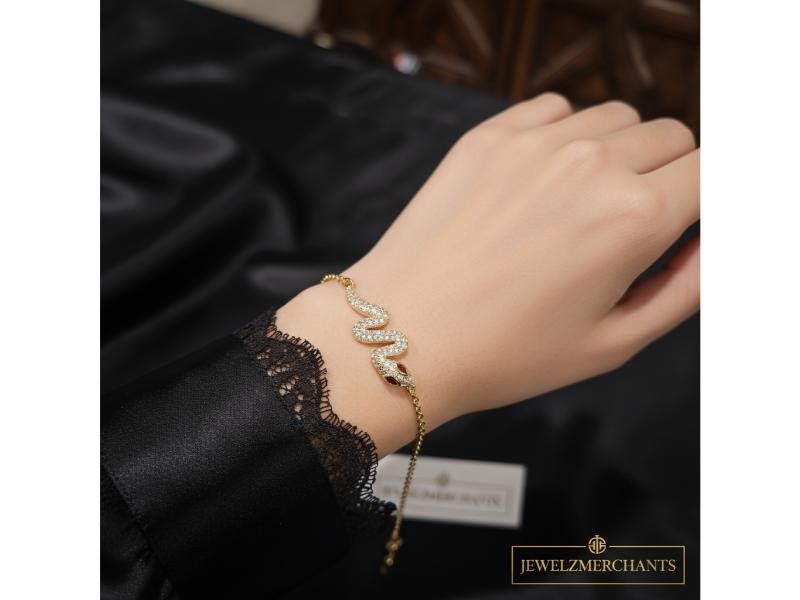 18K/Italy Gold Filled Bracelet -(stamped 18K/Italy)-Warranty Quality