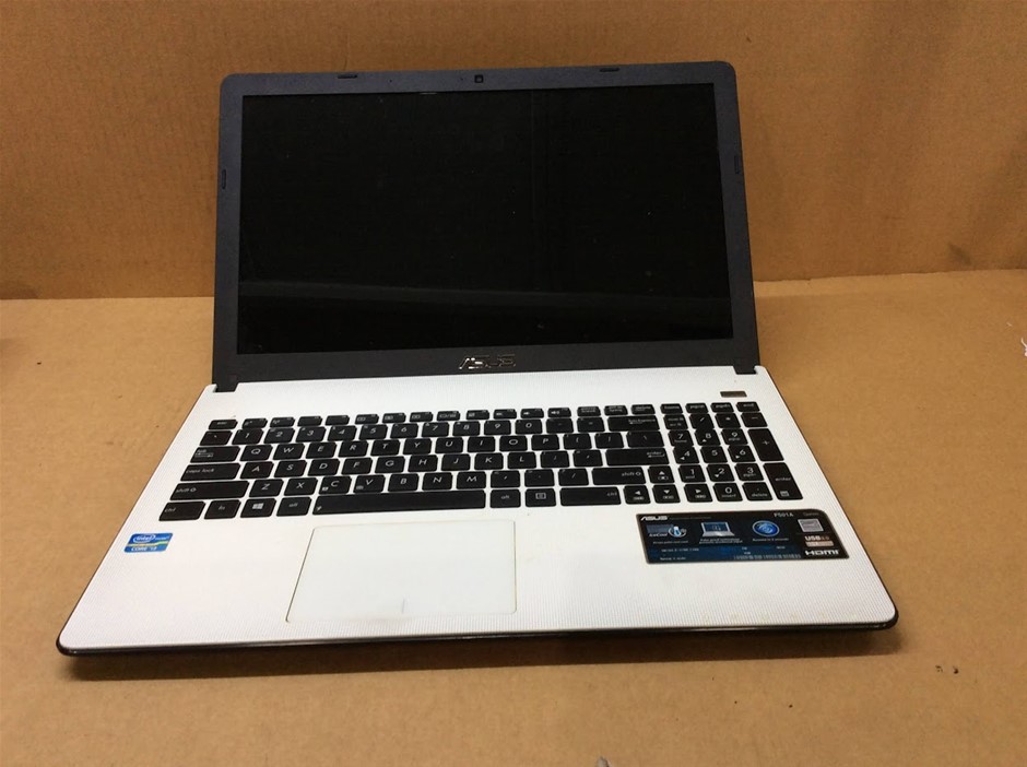 ASUS F501A Series Laptop I3-3110M 4GBRAM 500GB White