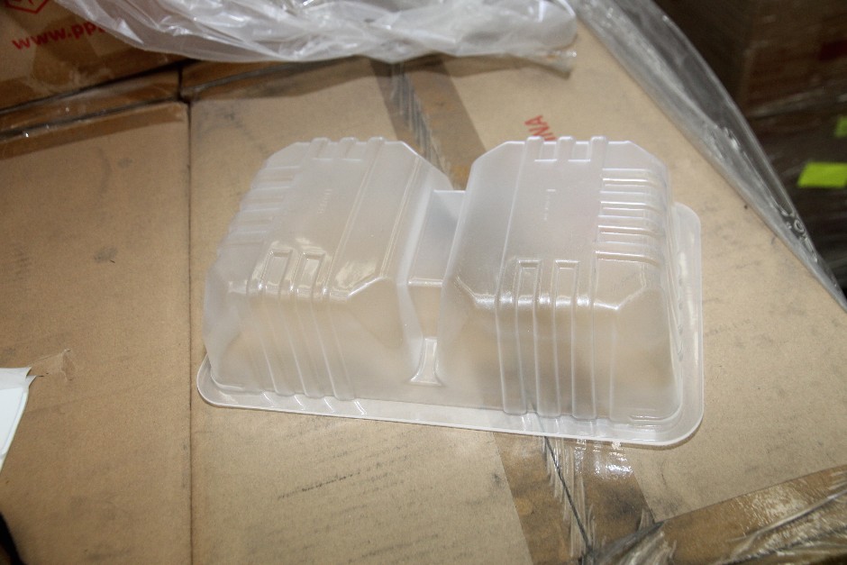 <p>Eco Food-Pac Map Tray Clear Trays Unused in Box</p>